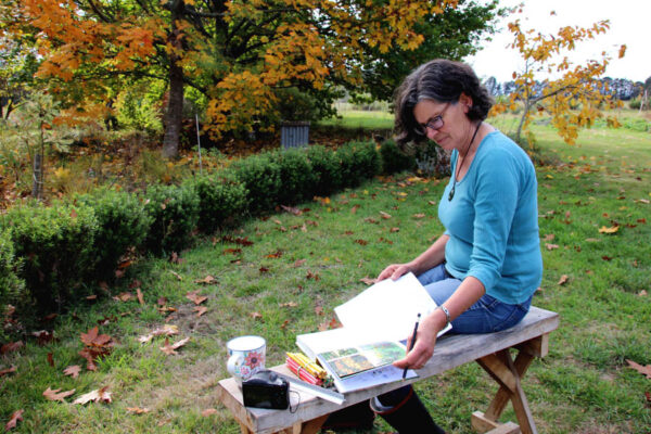 Louise Phillips garden consult CHB